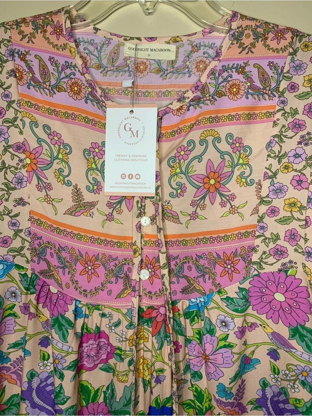 Goodnight Macaroon Boho Floral Blouse in Pink & Purple Loose fit Size Small NWT - Picture 4 of 7
